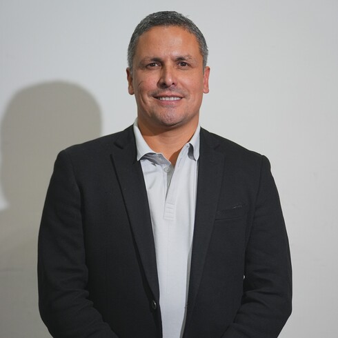 Milton López