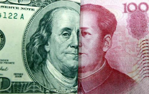 La creciente internacionalización del Yuan o Renminbi.