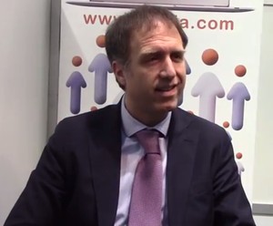 ¿Qué es la deuda híbrida corporativa? Ángel Sarrió nos lo explica