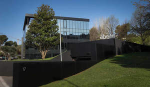 Abertis infraestructuras entra en el mercado asiático con la compra de dos autopistas en la India