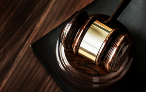 Prestación por maternidad: ¿Cómo reclamar el IRPF pagado?