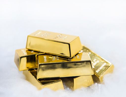 ¿Cómo tributan el oro y la plata?