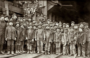 El hombre siempre es esclavo, de lo que se cree dueño