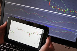 ¿En qué fijarse a la hora de decidirse por una plataforma de trading?
