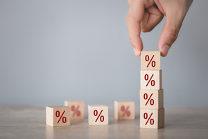 ¿Qué implicaciones tiene la subida de tipos de interés en 2022?