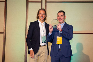 ¿Cómo invertir en Chainlink desde Colombia?