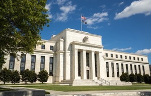 Los inversores esperan las actas de la Fed, pero los datos sobre empleo son más importantes