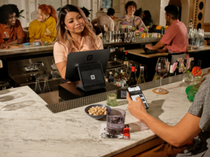 Square lanza Tap to Pay en iPhone: así puedes cobrar sin datáfono ni cables