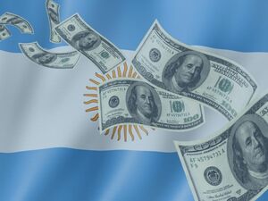 Dólar Hoy Lunes 4 de agosto: el oficial vuela y el blue no reacciona