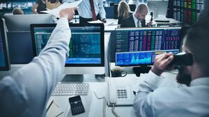 Trading institucional vs retail: el mito de la competencia y la realidad de la simbiosis