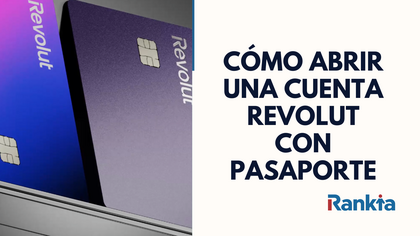Tarjetas Revolut de color morado y azul junto al texto “Cómo abrir una cuenta Revolut con pasaporte” en fondo blanco con logotipo de Rankia