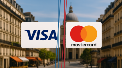 Comparativa visual de Visa y Mastercard sobre un fondo europeo, mostrando las diferencias al pagar en el extranjero con Visa o con Mastercard