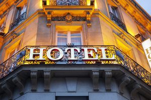 Concierge Financiero: la apuesta de Serfimex para transformar la hotelería en México