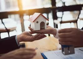 ¿Cómo cambiar la titularidad de una vivienda por donación?