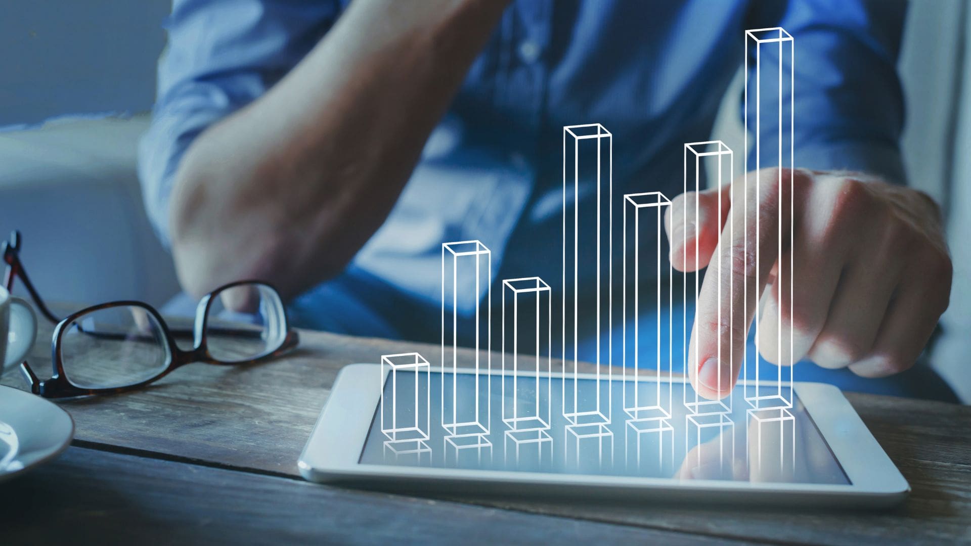 ¿Cómo se compone la estructura de capital y deuda de una empresa?