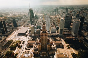 Invertir en Polonia: oportunidades, sectores clave y riesgos