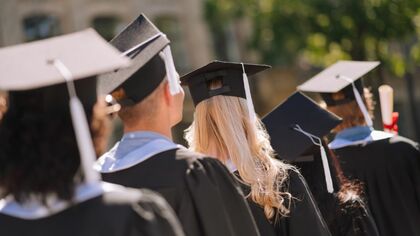 Ranking de los mejores másteres de finanzas según tu presupuesto | Guía 2025/26