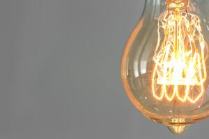 Mercado libre o regulado: cuál es la tarifa de luz que más te conviene