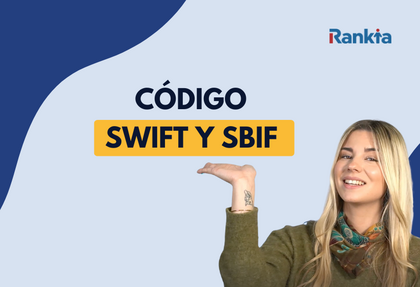 Chica rubia susteniendo código swift y sbif con el fondo azul y el logo de rankia
