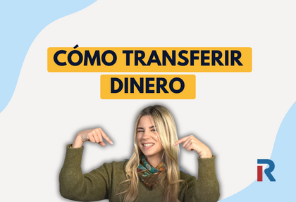 Paula Diaz Linares periodista de Rankia Banca explicando cómo transferir dinero con el logo de Rankia