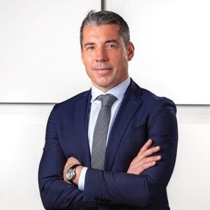 El shock de Ormuz, el relevo en la Fed y una IA resiliente