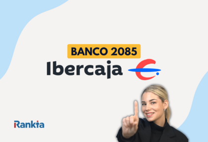 Logotipo de Ibercaja junto al texto “Banco 2085” y una mujer señalando hacia arriba sobre un fondo gris claro con detalles azules y logo de Rankia.