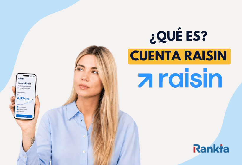 Imagen de portada: Una persona joven interactuando con un teléfono, con un fondo azul y el logo de Rankia y de Raisin