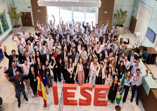 El  Full-Time MBA de IESE Business School tiene una de las mayores red alumni de Europa