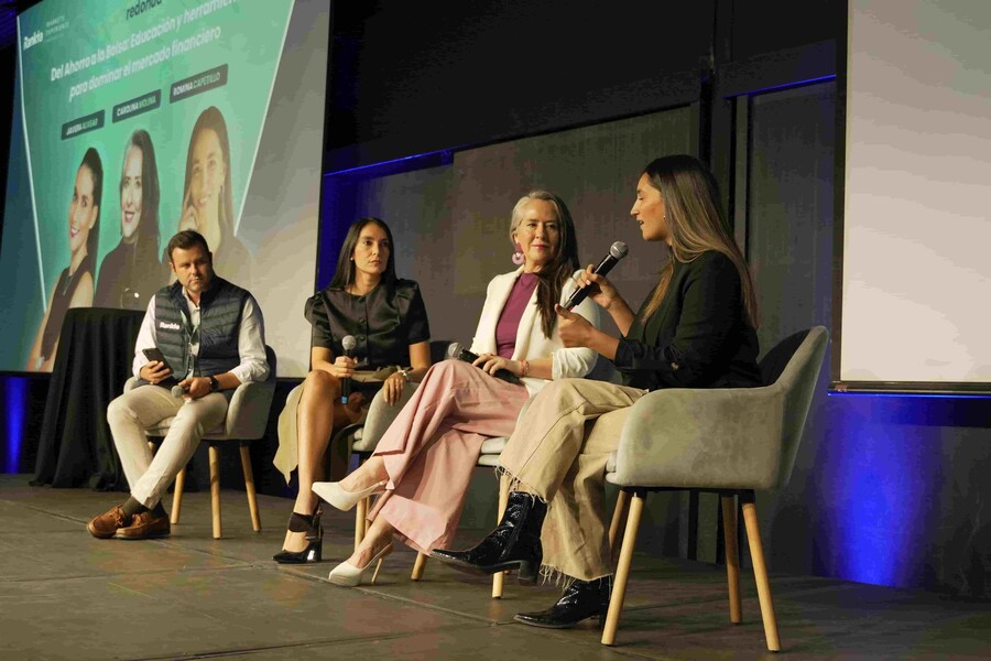 Mesa redonda del Ahorro a la Inversión