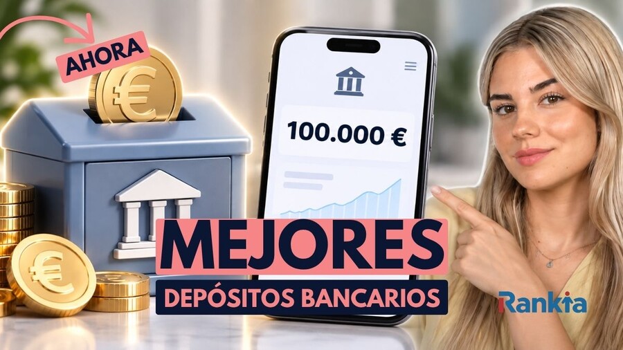 Hucha con forma de banco, monedas de euro y un móvil con 100.000 € y una gráfica ascendente, con el texto “Mejores depósitos bancarios” y el logo de Rankia.