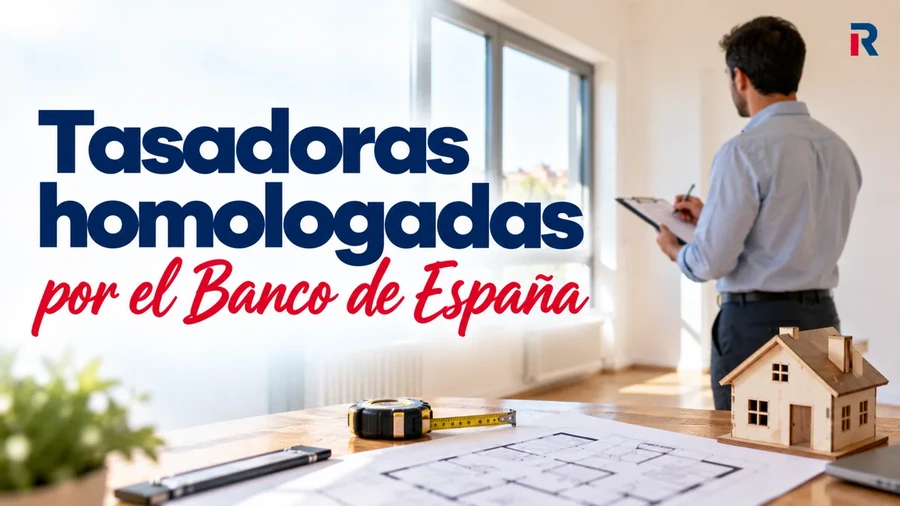 Tasadoras homologadas por el Banco de España, con un tasador profesional inspeccionando una vivienda y revisando documentación técnica.